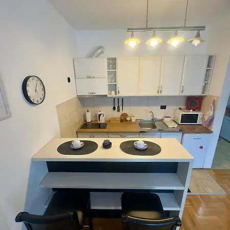 Διαμέρισμα Ema